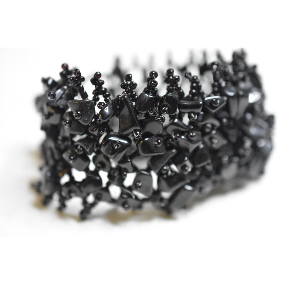 Black Cuff Irregular Tumbled Stone Chips/Seed Beads Loop Closures 7-8" Bracelet
